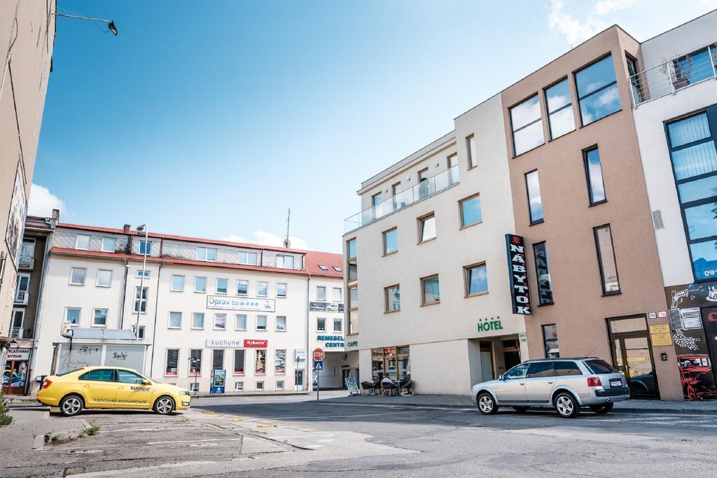 Hotel Deluxe With Free Wellness And Fitness Centrum Nitra Exterior foto
